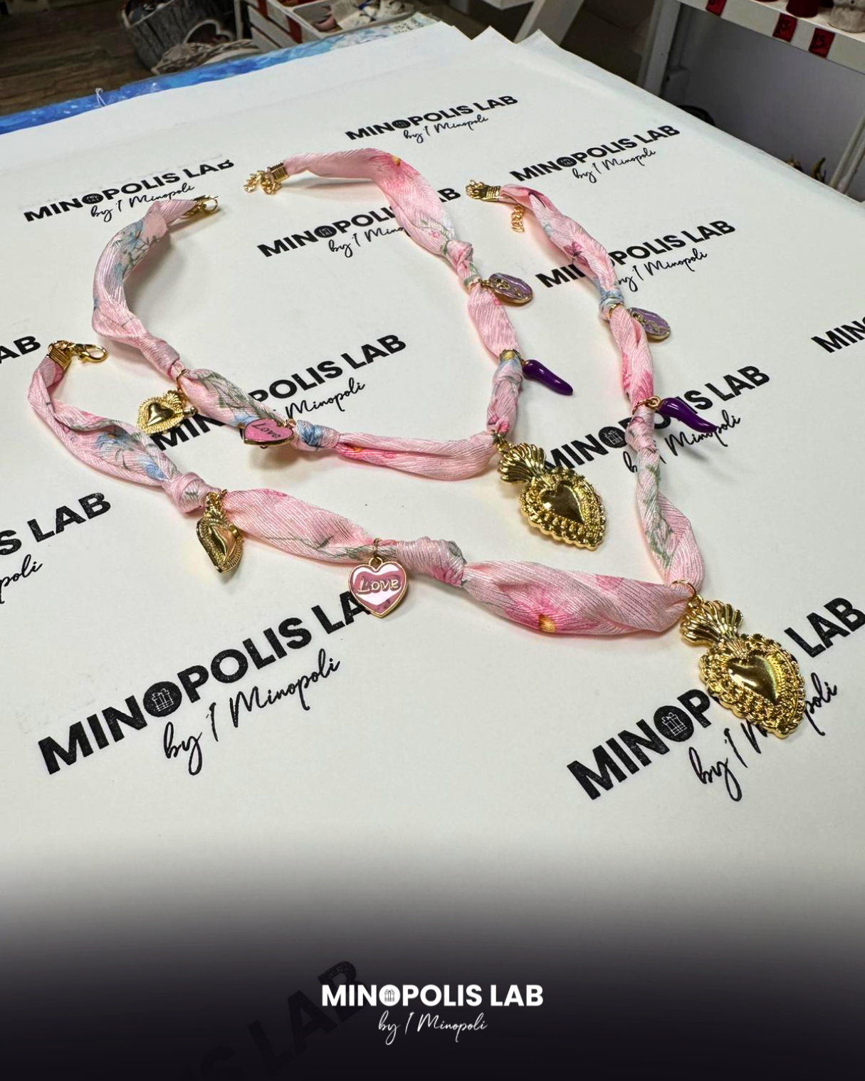 Collana Seta Charm