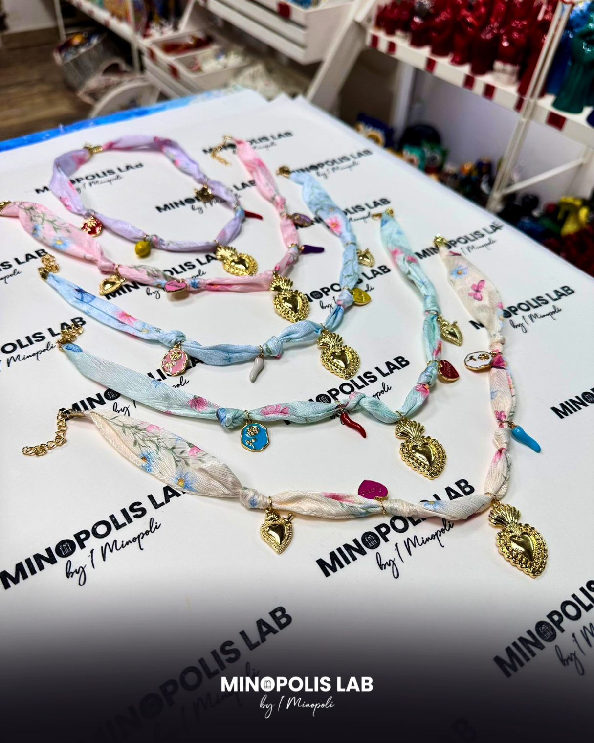 Collana Seta Charm